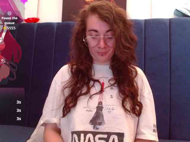 Violet-wish webcam