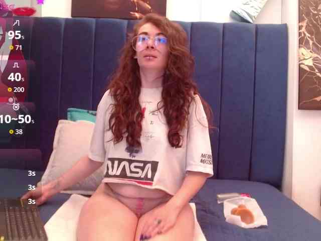 Violet-wish Live Webcam on BongaCams