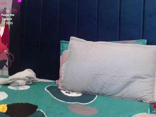 Violet-wish webcam