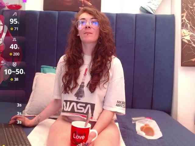 Violet-wish webcam