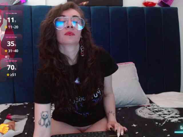 Violet-wish webcam