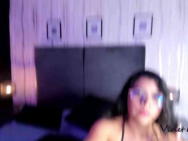 VioletMonet webcam