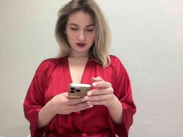Heiva1 Live Webcam on BongaCams