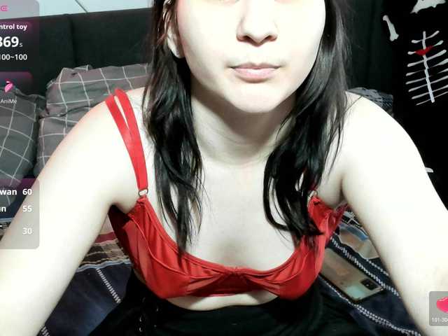 Christina-5's BongaCams show and profile