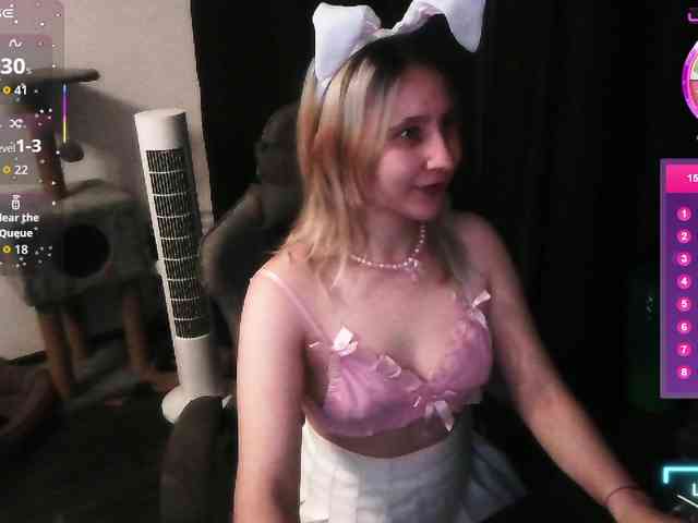 ChristyW3b webcam