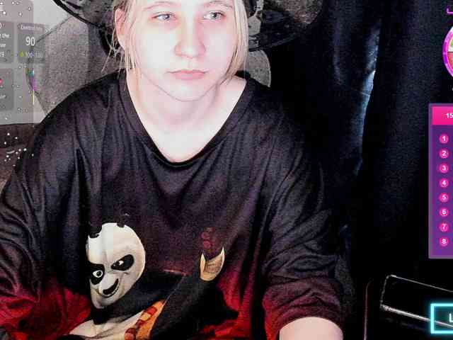 ChristyW3b webcam
