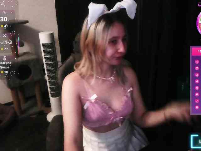 ChristyW3b webcam