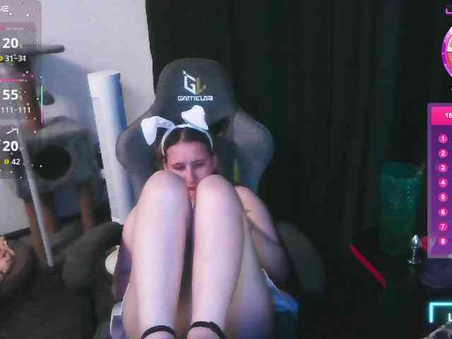 ChristyW3b webcam