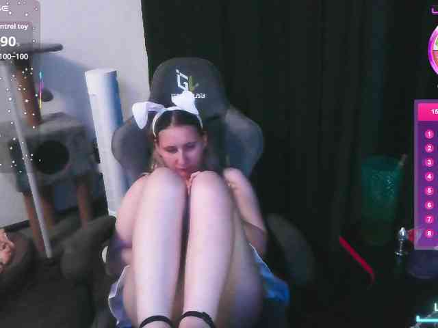 ChristyW3b webcam