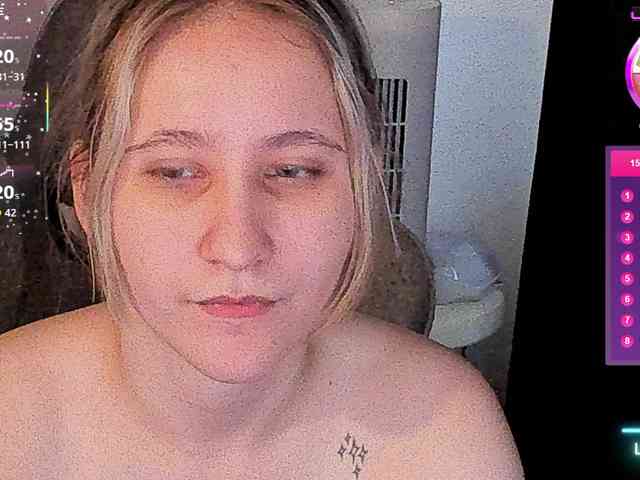 ChristyW3b webcam