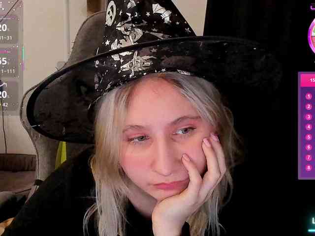 ChristyW3b webcam