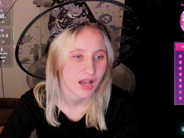 ChristyW3b webcam