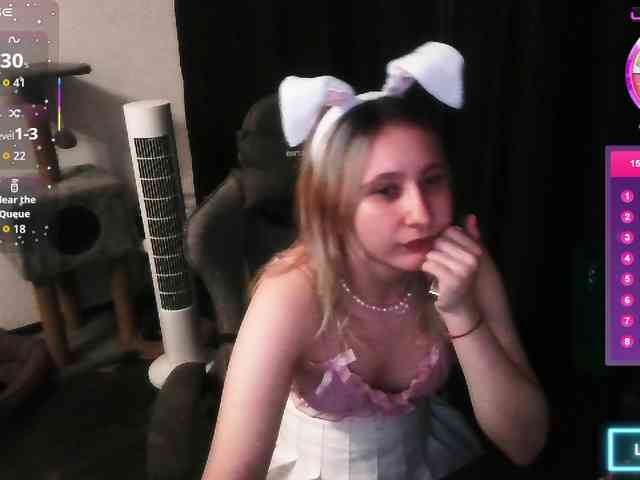 ChristyW3b webcam