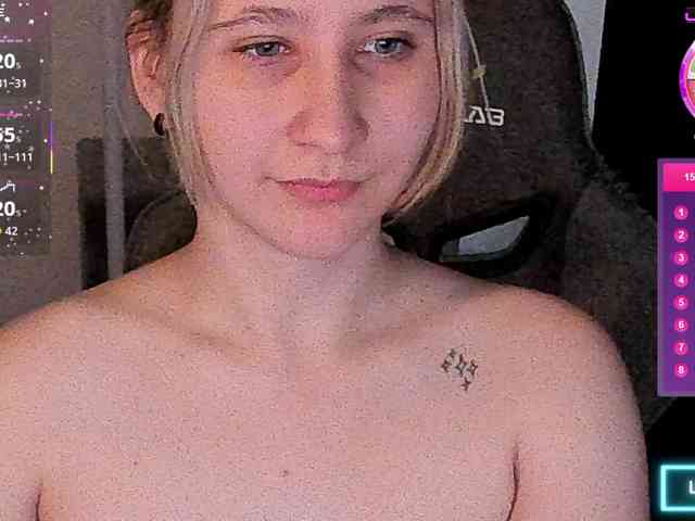 ChristyW3b webcam