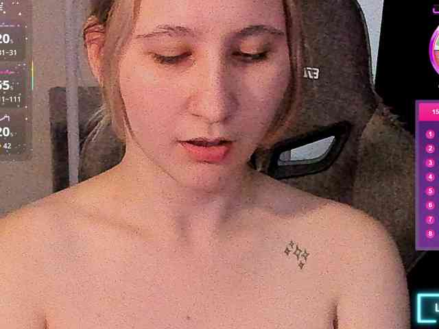 ChristyW3b webcam
