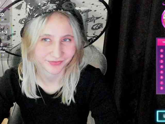 ChristyW3b webcam