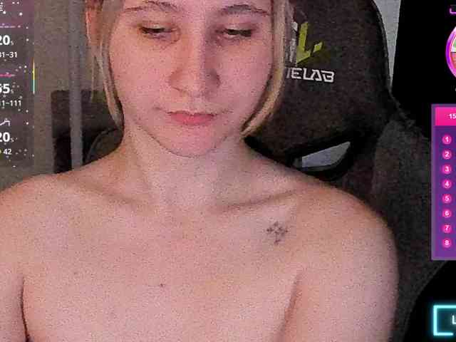 ChristyW3b webcam
