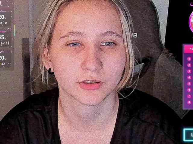 ChristyW3b webcam