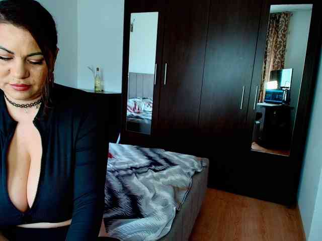 Vixenvibesx webcam