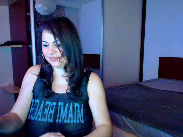Vixenvibesx webcam