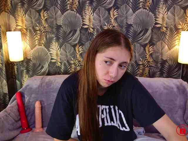 CharmingLIA webcam