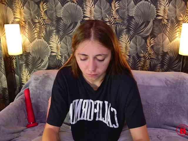 CharmingLIA webcam