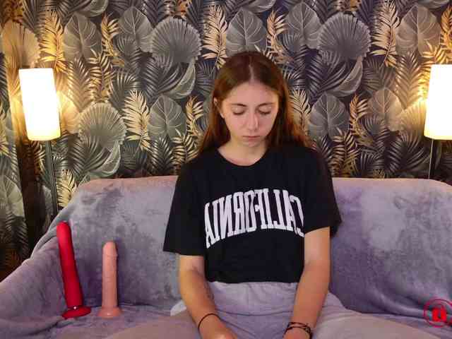 CharmingLIA webcam