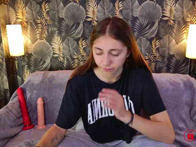 CharmingLIA webcam