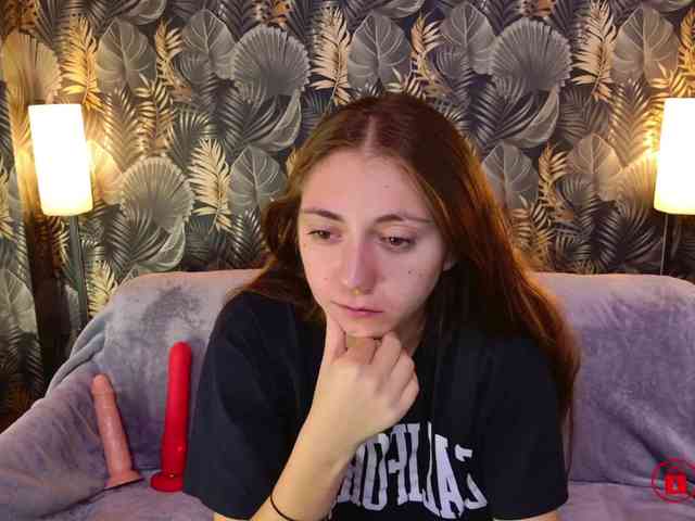 CharmingLIA webcam