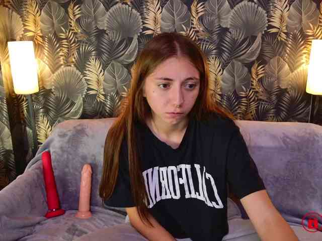 CharmingLIA webcam