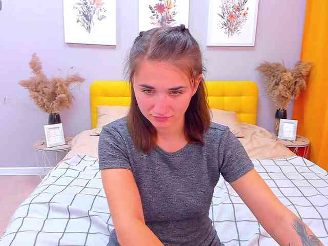 JillianSquare webcam