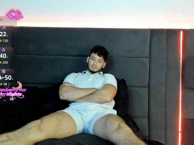 Alejandro2x Live Webcam on BongaCams