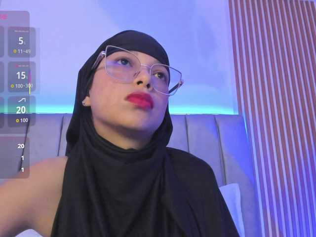 naishaa1 Live Cam on BongaCams