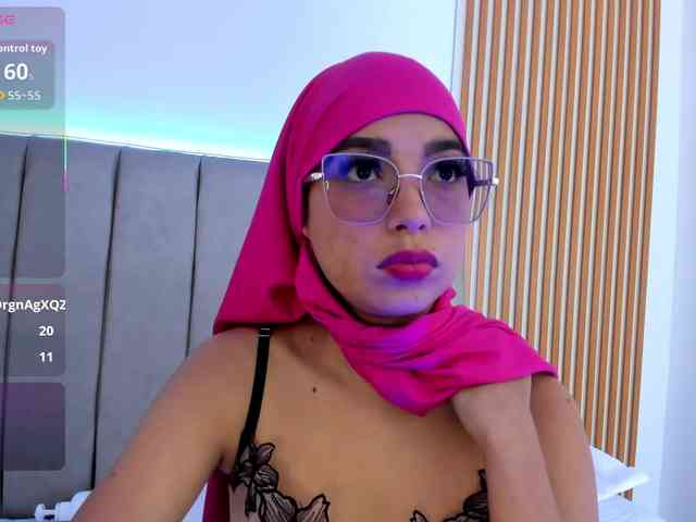 naishaa1 webcam