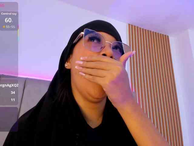 naishaa1 webcam