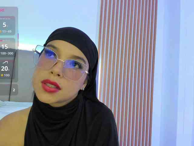 naishaa1 webcam