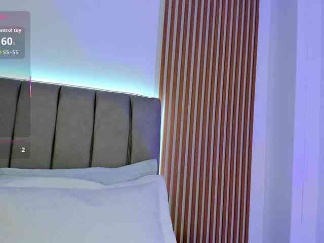 naishaa1 webcam