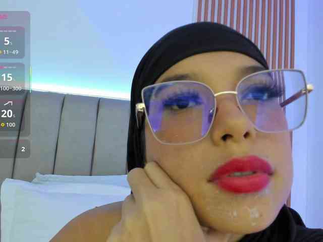 naishaa1 webcam