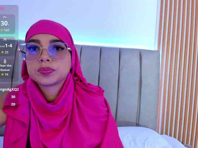 naishaa1 webcam