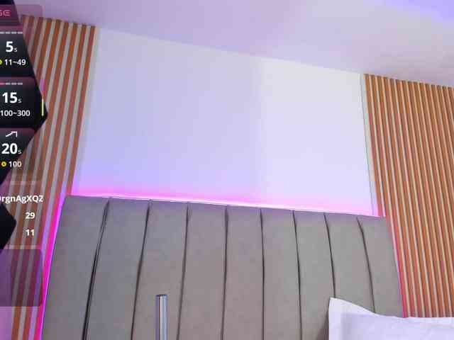 naishaa1 webcam