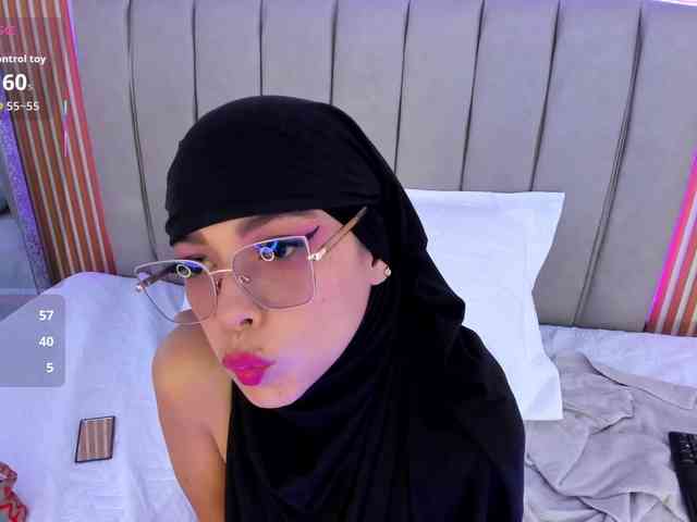 naishaa1 webcam