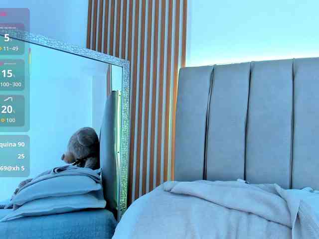 naishaa1 webcam
