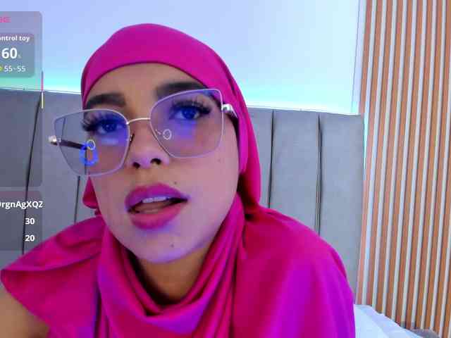naishaa1 webcam