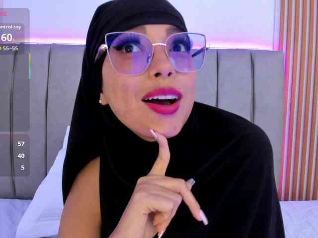naishaa1 webcam