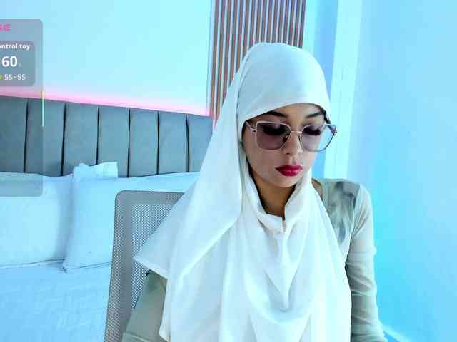 naishaa1 webcam