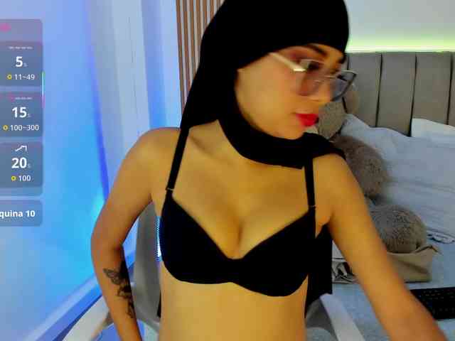 naishaa1 webcam