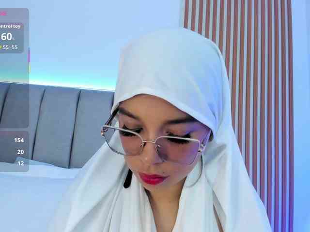 naishaa1 webcam
