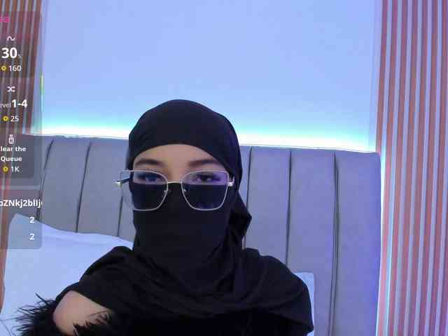 naishaa1 webcam