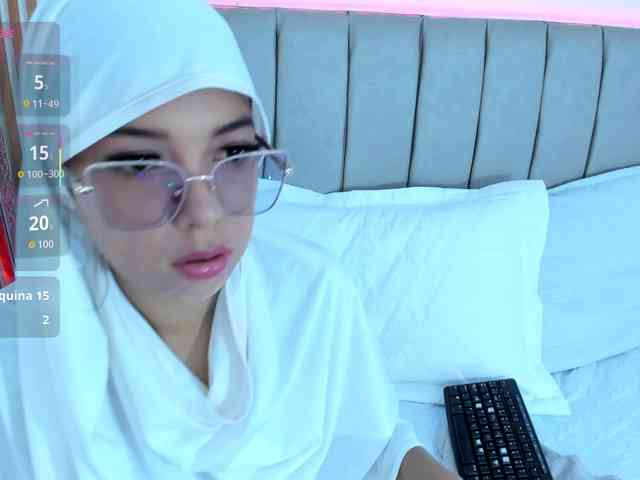 naishaa1 webcam
