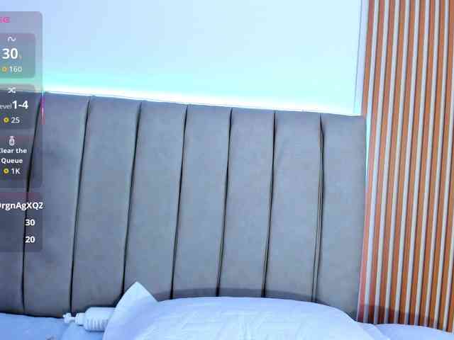 naishaa1 webcam